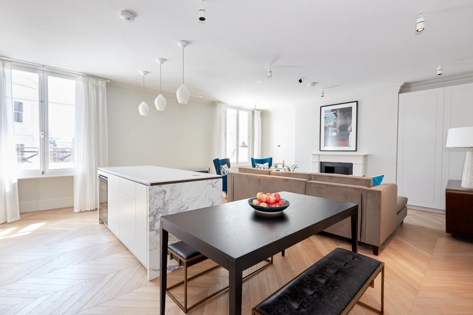 Sonder King Street Aparthotel London Exterior photo